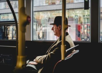 Бесплатный проезд для льготников: где он реально действует, а где — нет