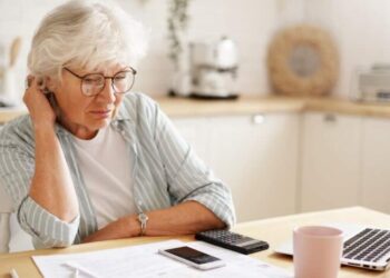 Трудовая книжка утеряна: какие семь документов спасут пенсионный стаж украинцев