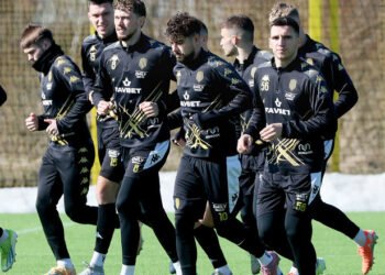 Защитники травмированы. Рух против Металлиста 1925 сыграет без трех игроков