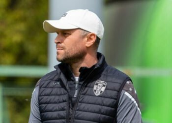 Коуч клуба УПЛ: «Не хочу оскорблять арбитра, потому что скажут, что…»