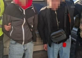 Палили машини ЗСУ та рятувальників: у Києві затримали юних підпалювачів