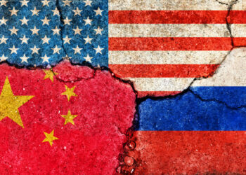 Китай оставят в покое: почему внутриполитический кризис в США играет на руку Пекину и Москве