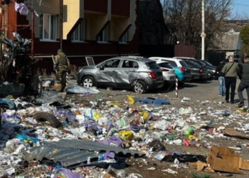 Юнак у кайданах: на Київщині упіймали винного у гучних вибухах