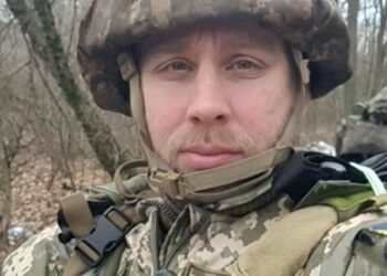 Шокуючі подробиці фронту: лікар із Києва Дубровський пише правду без цензури