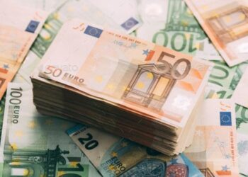 Иллюзия быстрых денег: почему обещанные миллиарды от ЕС Украина будет получать до 2029 года