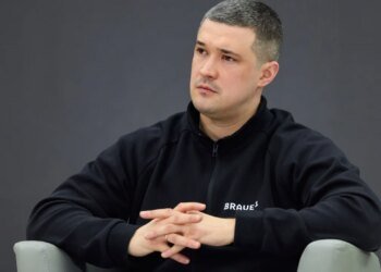 Военнослужащие по контракту в возрасте от 18 до 25 лет получают гарантированную отсрочку после службы, — Федоров