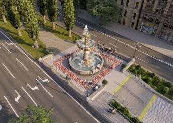 У Києві на місці пам'ятника леніну хочуть встановити фонтан. Голова Інституту нацпам'яті проти і заявляє про небезпеку