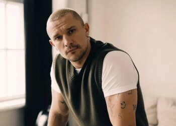 Актор Тарас Цимбалюк потрапив у ДТП на Великдень. У поліції розкрили всі деталі аварії