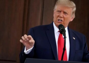 Кто будет дожимать Иран в Пакистане: Трамп неожиданно изменил состав делегации на переговорах