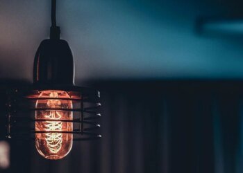 Світло зникає без попередження: у Києві запровадили екстрені відключення