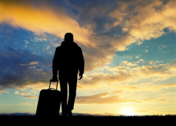 Украине грозит вторая волна миграции после отмены военного положения – Либанова