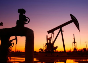 Нефтяные доходы не спасут «отца русской демократии» — Устенко