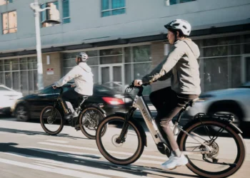 Электровелосипед и электросамокат: лучшие транспортные решения для города