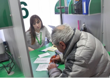 Пенсионеров ждет массовая «зачистка»: за кем придут домой и кого навсегда лишат выплат