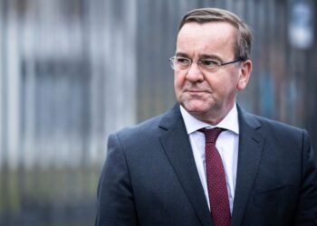 Германия готовит флот к возможной операции в Ормузском проливе