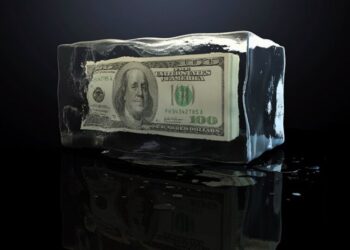 Деньги РФ работают на Украину: сколько миллиардов получил бюджет от замороженных средств