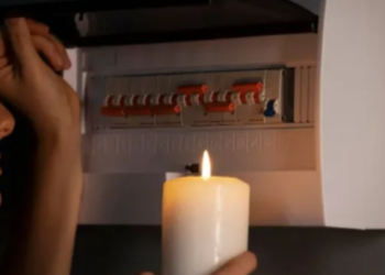 Раптовий блекаут у Києві: в якому районі зникло світло