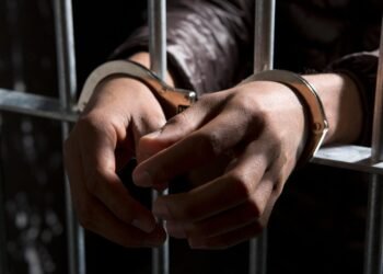 На Львовщине три человека ворвались в ТЦК и напали на военных