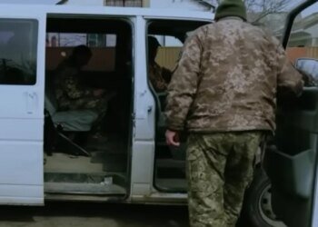Волынский ТЦК: во время оповещения в Ратном мужчина получил травму случайно, в коме не находится