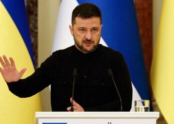 Зеленский вводит зеркальное прекращение огня раньше срока