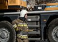 Число погибших в результате удара по Киеву возросло: поиски продолжаются