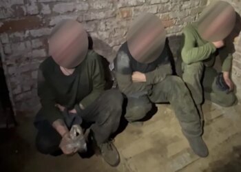 Поблизу Вовчанська прикордонники "Форпосту" взяли в полон трьох російських окупантів