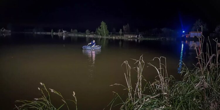 Трагедія на Київщині: у водоймі знайшли тіло