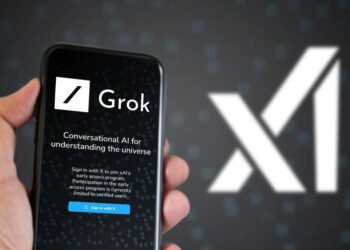 Выскочил с ножом и молотком на улицу посреди ночи: Grok довел бывшего госслужащего до психоза