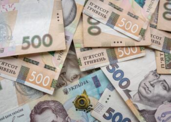 Экономический спад: Госстат зафиксировал падение реального ВВП