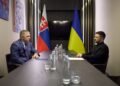 “Заинтересованы в налаживании отношений”: Зеленский и Фицо анонсировали встречу в ближайшее время