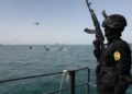 Иран развернул в Ормузском проливе небольшие подводные лодки, – Bloomberg